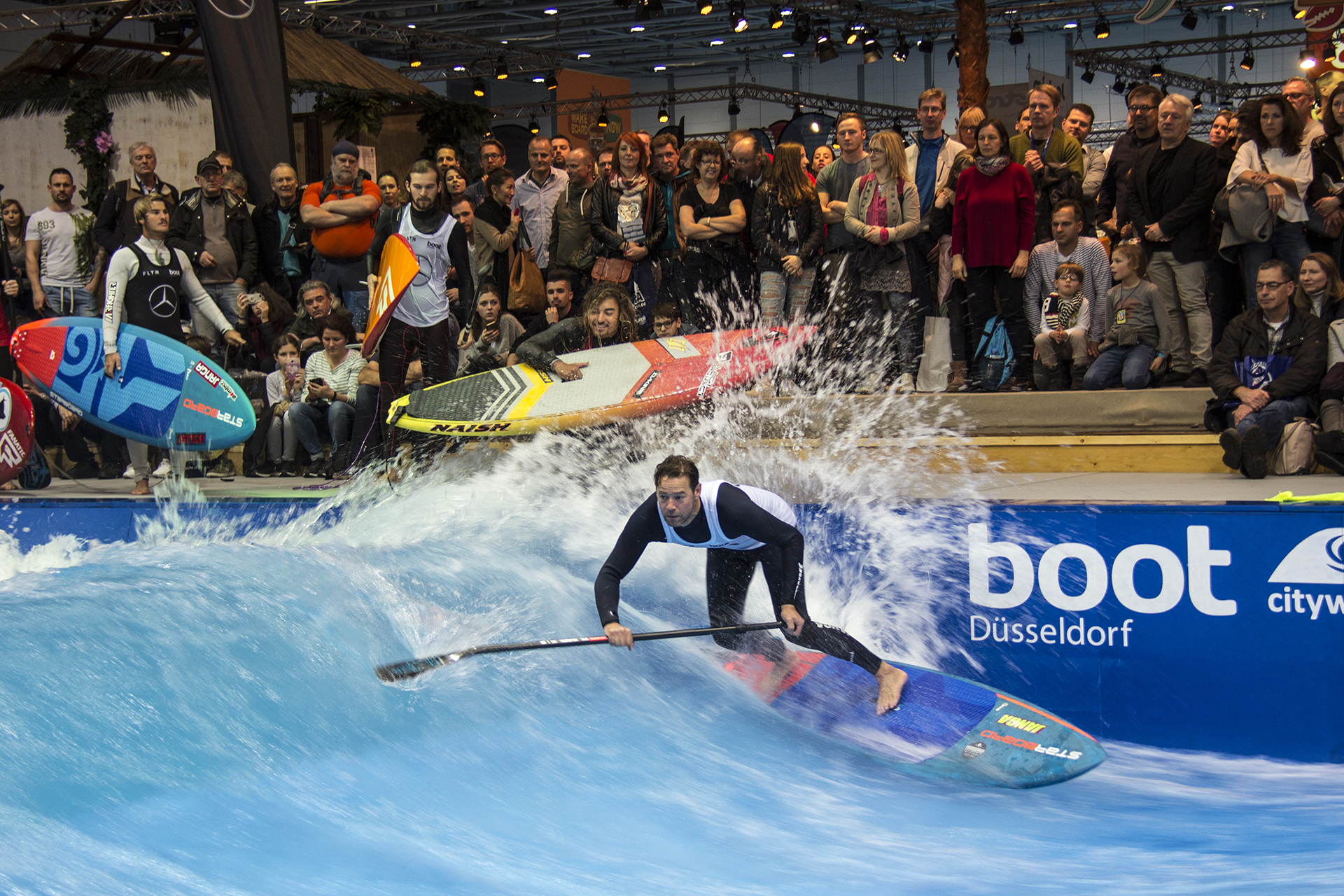 The wave at Dusseldorf Boot Show 2018