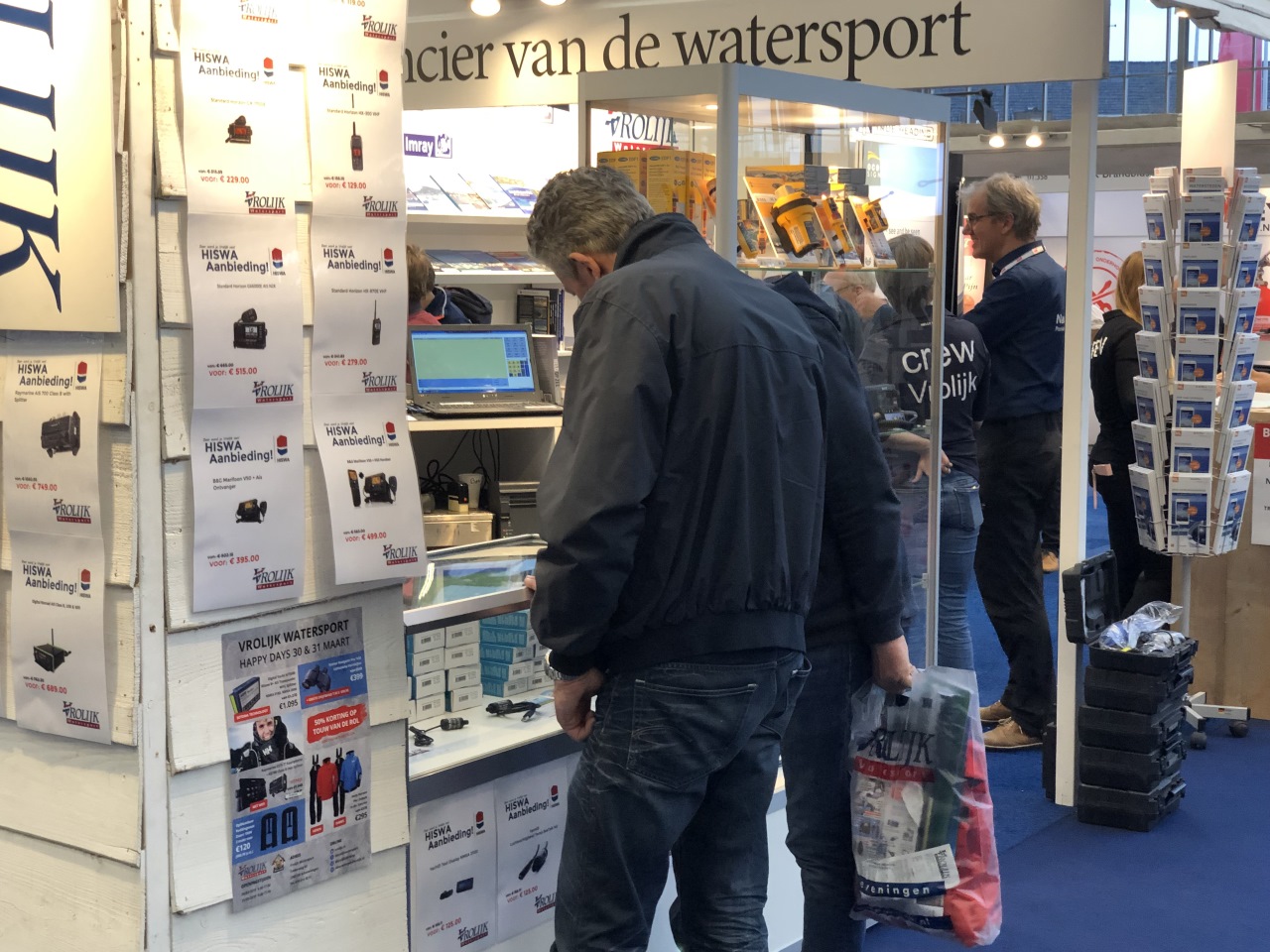 Yacht Devices products on Vrolijk Watersport stand